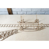 Ugears Houten Modelbouw - Spoorwegovergang met Rails 4m